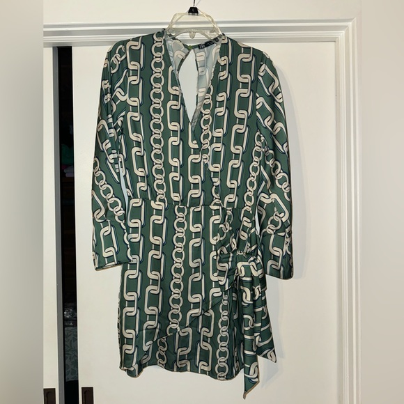 Zara Chain Sprint Dress - Size Medium - Picture 3 of 3